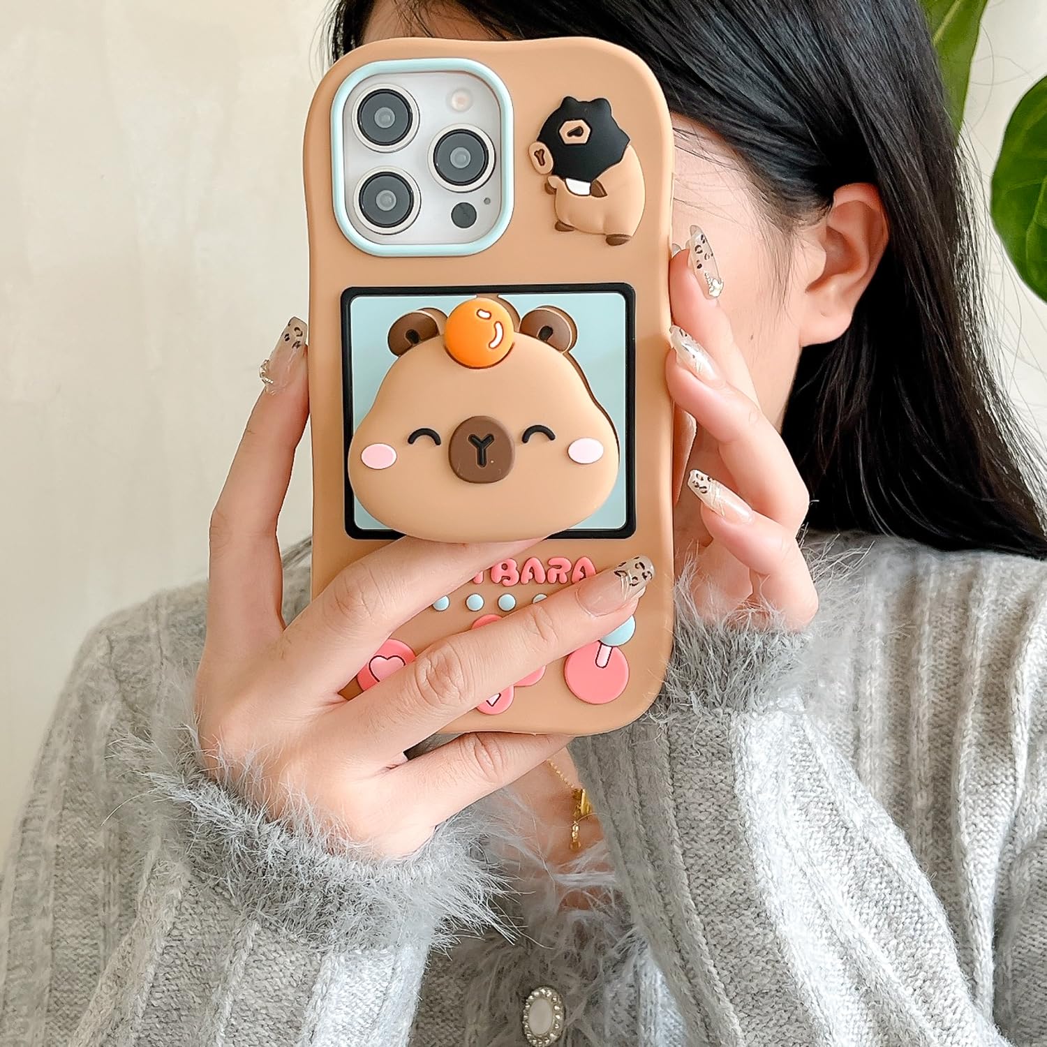 Foto 5 pulgar | Funda De Teléfono Qokcoahn Para Iphone 16 Pro Max Capybara Khaki - Venta Internacional.