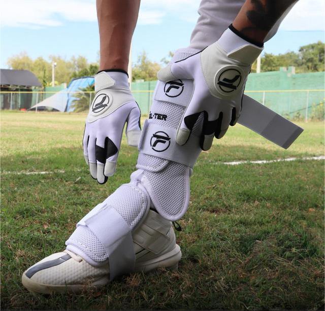 Foto 6 | Kit 3 Pz Protecciones Bateo Velcro + Slidding Glove - Blanco