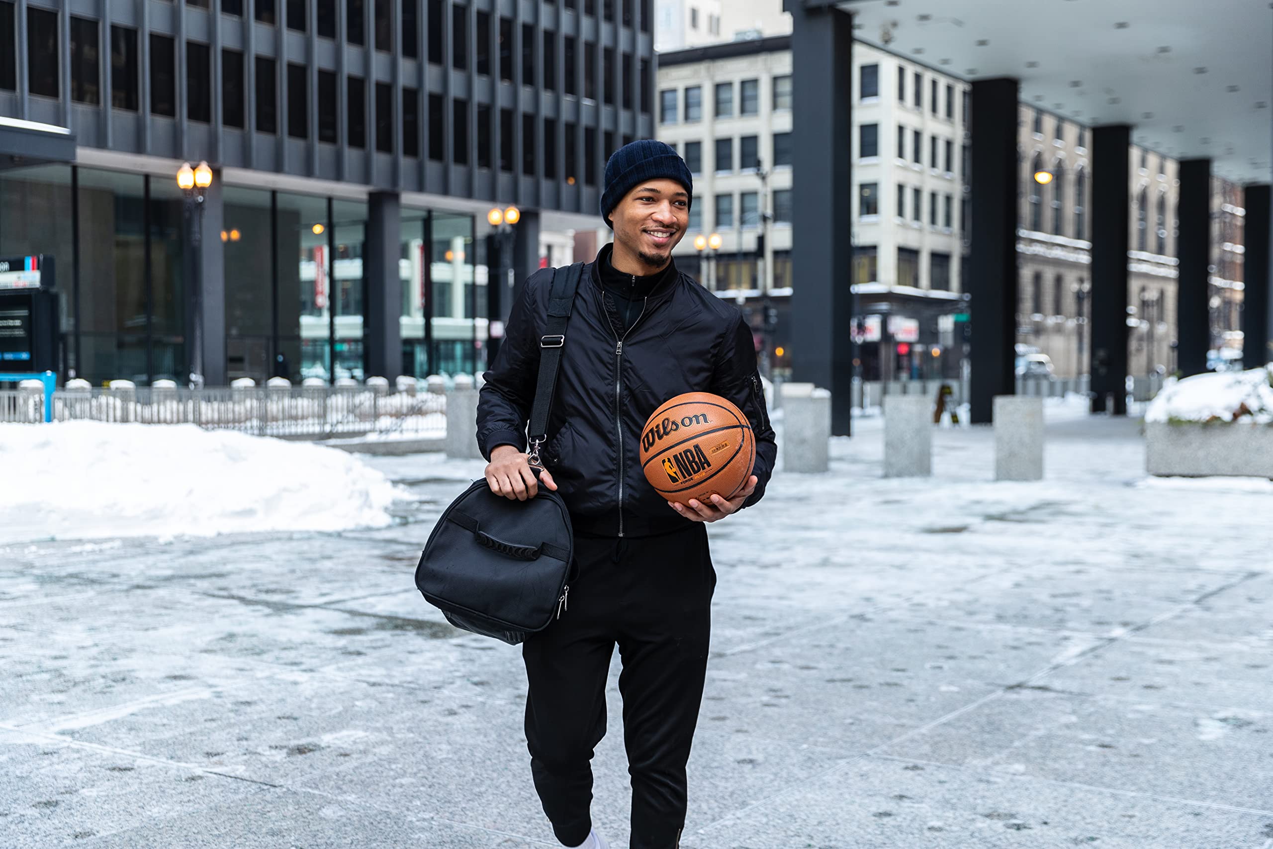 Foto 6 | Baloncesto Wilson Nba Forge Series Para Interiores Y Exteriores, Talla 7 - Venta Internacional.