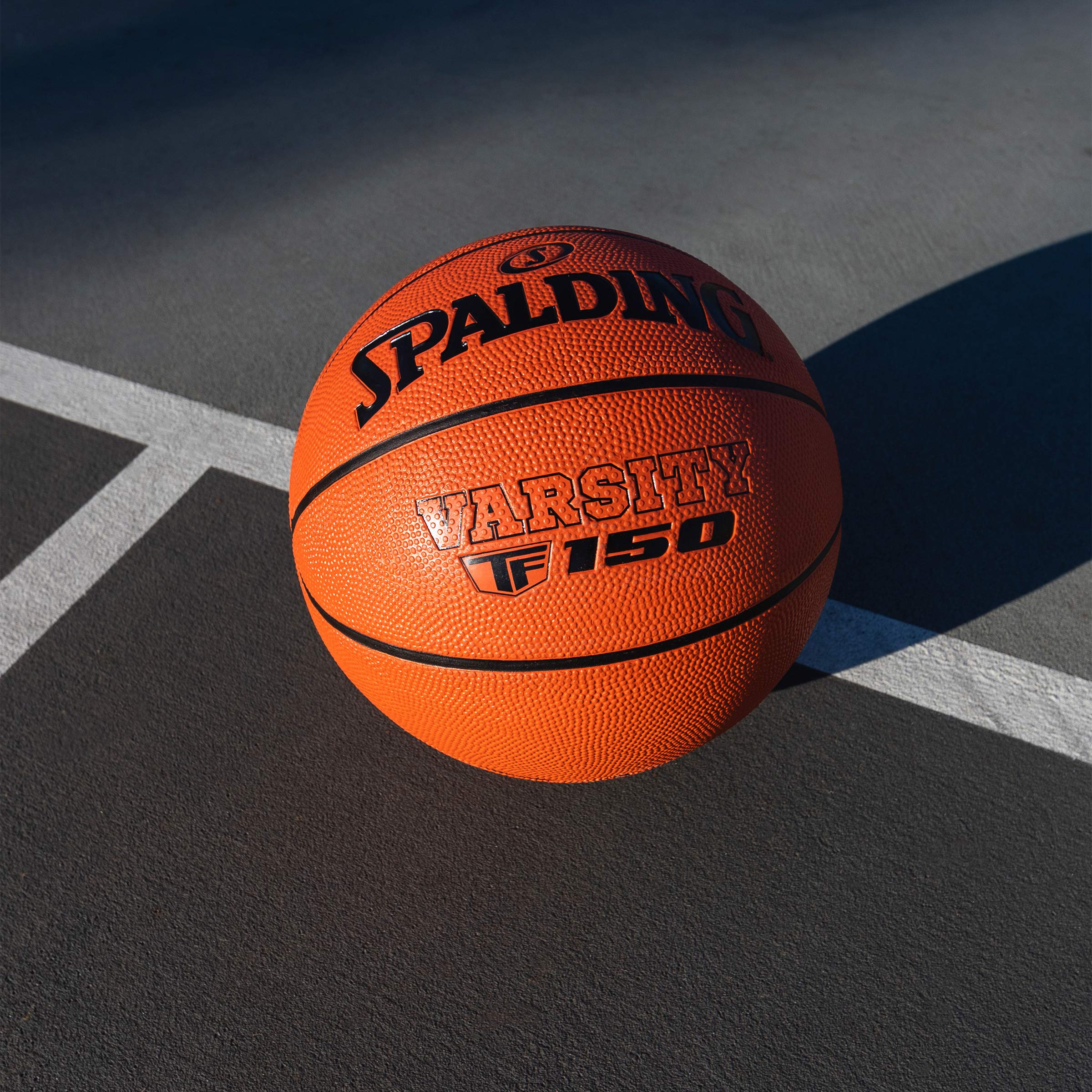 Foto 7 pulgar | Baloncesto Spalding Varsity Tf-150 Para Exteriores, Tamaño 7 (29,5 Cm) - Venta Internacional.