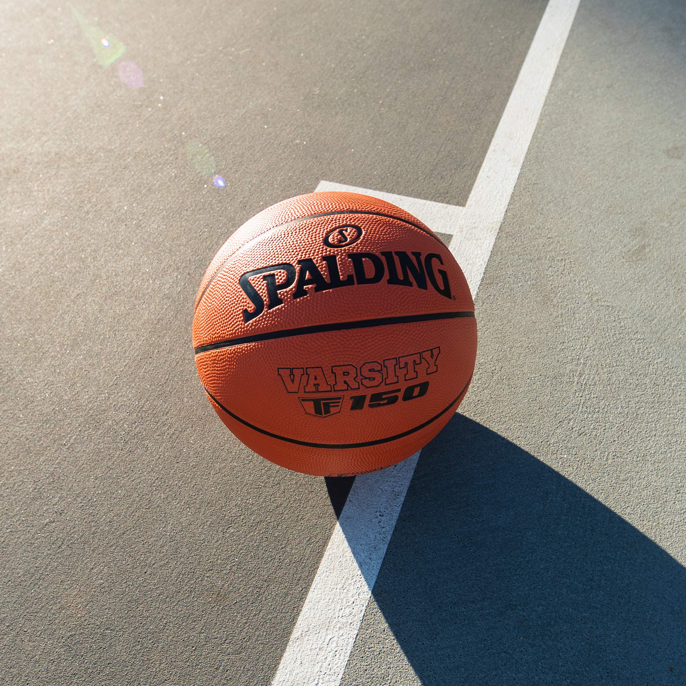 Foto 8 pulgar | Baloncesto Spalding Varsity Tf-150 Para Exteriores, Tamaño 7 (29,5 Cm) - Venta Internacional.