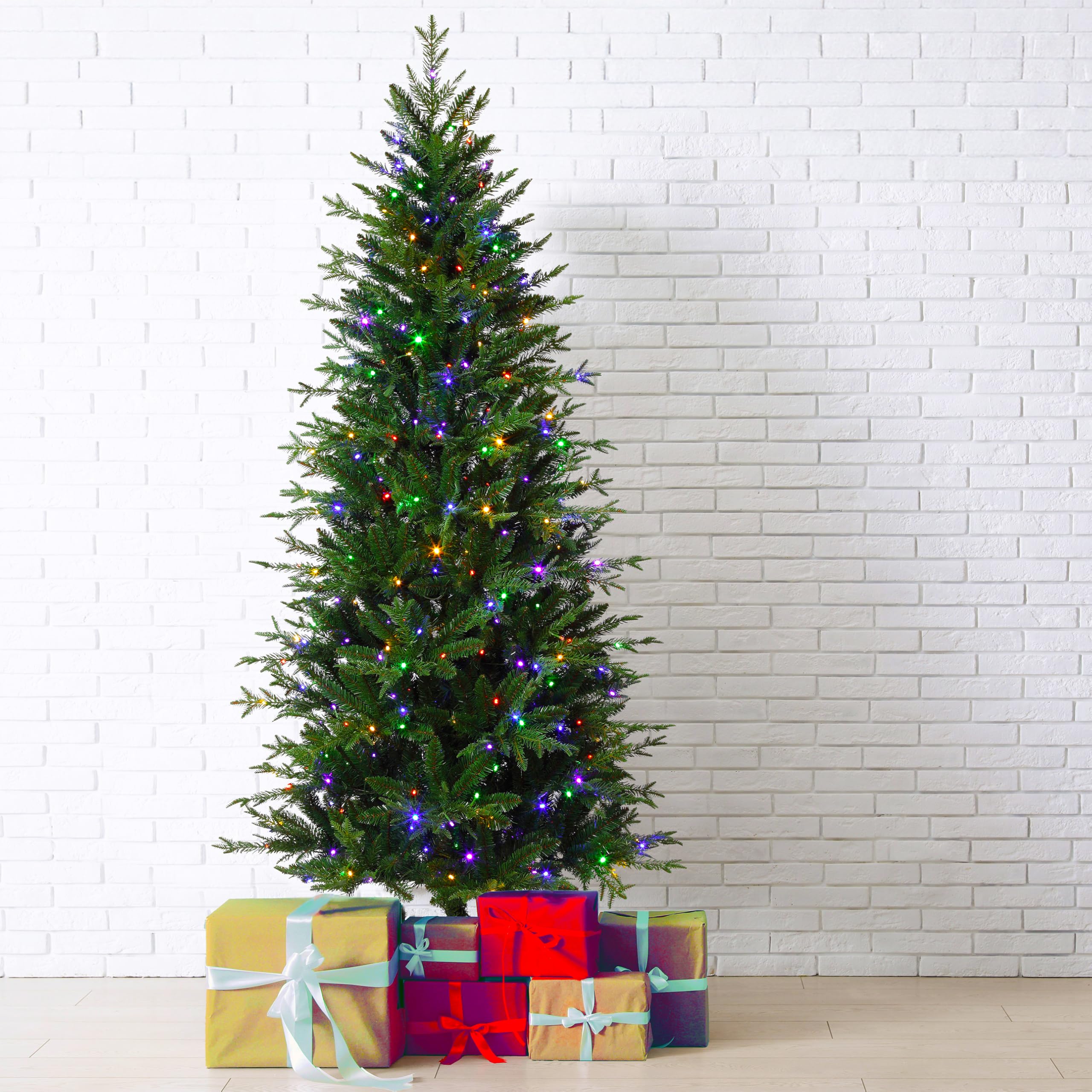 Foto 2 pulgar | Árbol De Navidad Haute Decor Ashville Fir De 6.5 Pies Con Luces Led - Venta Internacional.