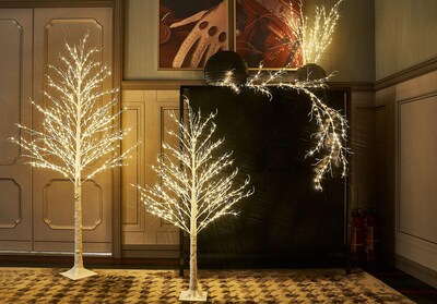 Foto 5 | Árbol De Navidad Hairui Iluminado En Blanco Con 690 Luces Blancas Cálidas - Venta Internacional.