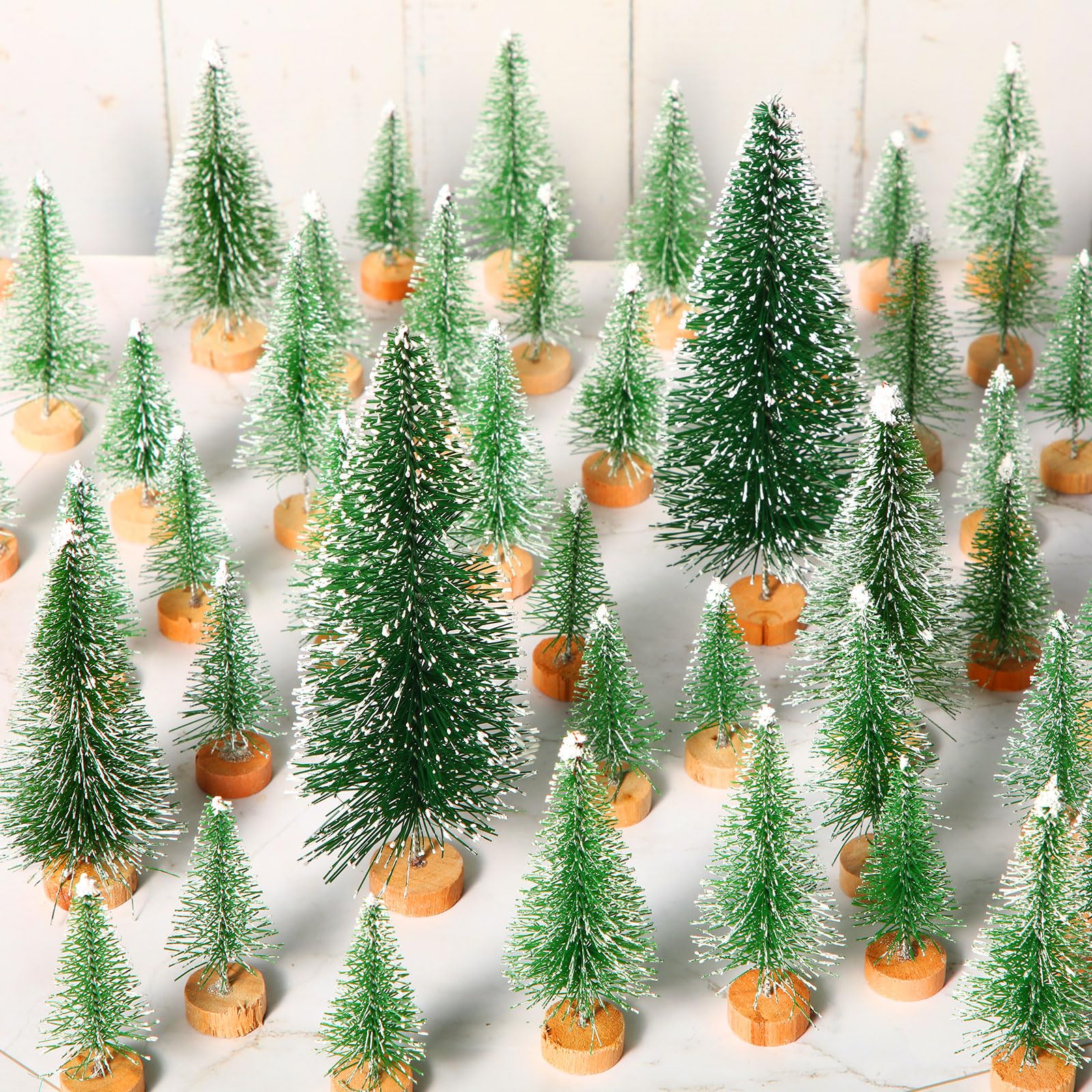 Foto 1 | Árbol De Navidad Satinior Artificial Mini Con Base De Madera X60 - Venta Internacional.