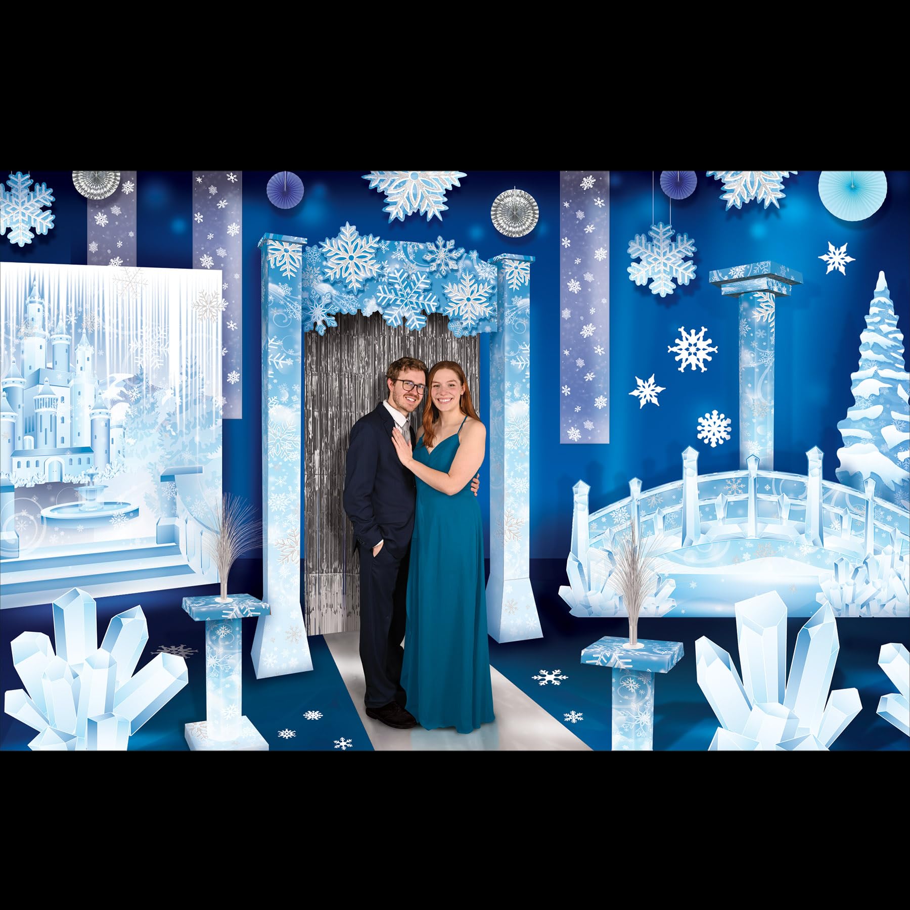 Foto 5 | Árbol Nevado De 6.5 Pies Con Forma De Beistle Para Decoración De Graduación En Winter Wonderland - Venta Internacional