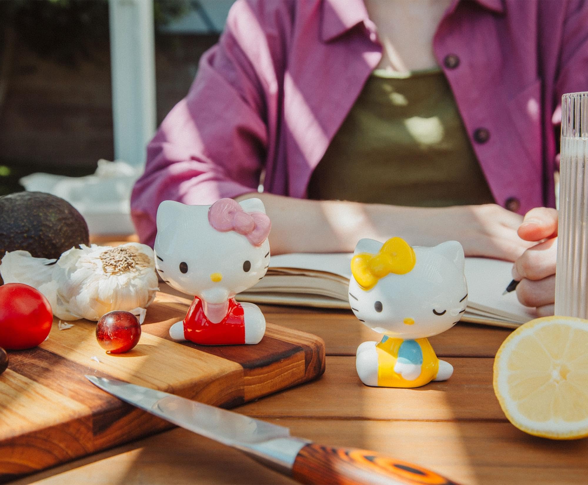 Foto 7 | Saleros Y Pimenteros Sanrio Hello Kitty Y Mimmy Ceramic - Venta Internacional.