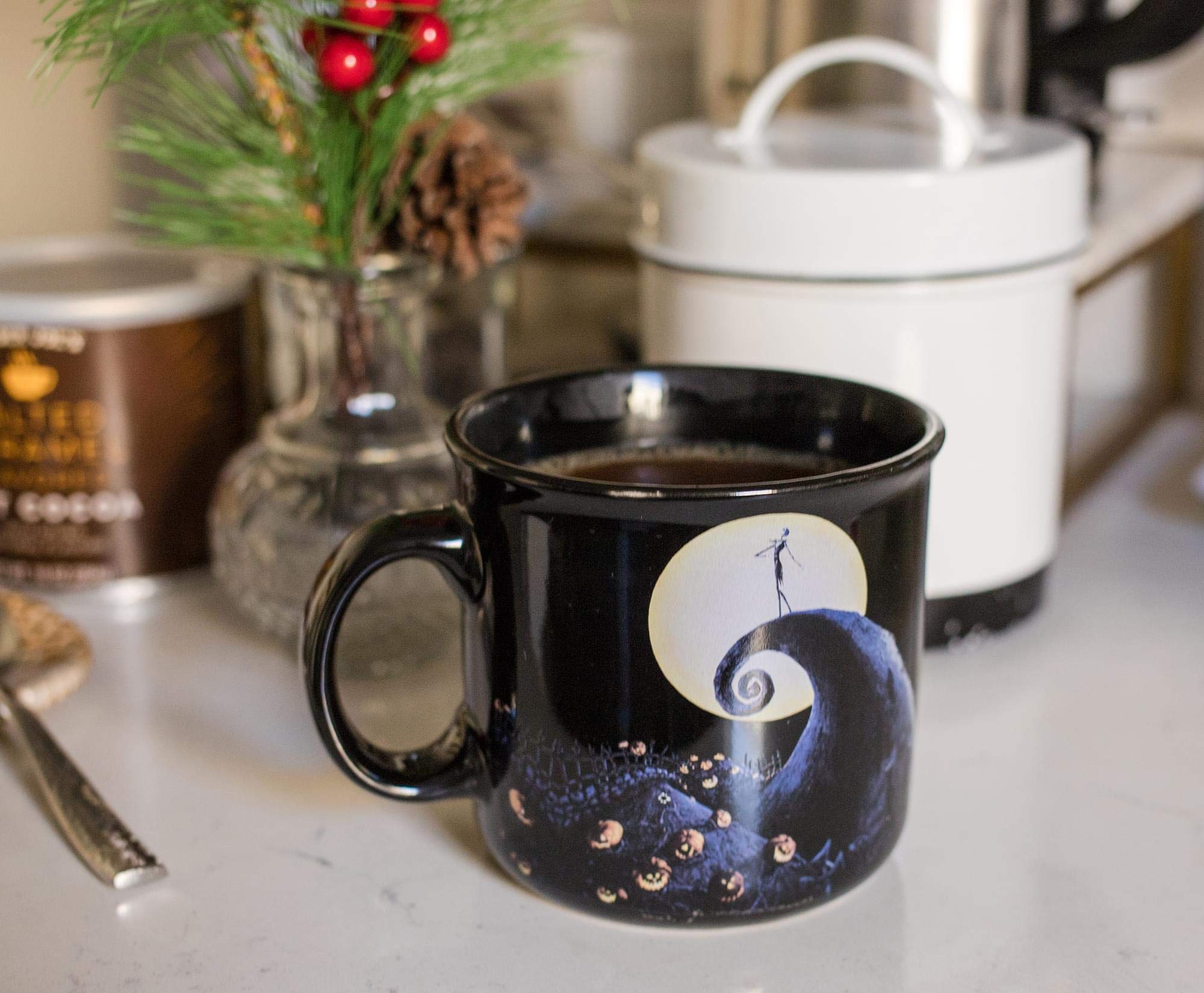 Foto 5 pulgar | Taza Camper Silver Buffalo The Nightmare Before Christmas - Venta Internacional.