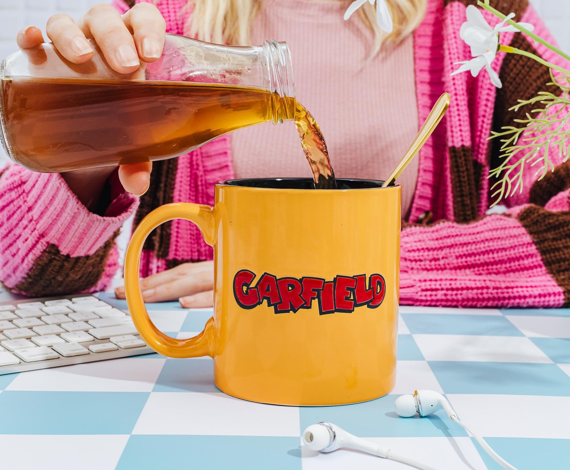 Foto 7 pulgar | Taza De Café Silver Buffalo Garfield Tongue Out 600 Ml - Venta Internacional.