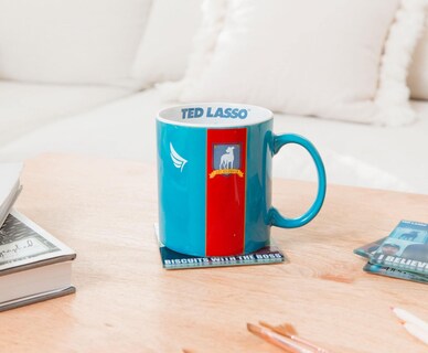 Foto 7 | Taza De Cerámica Silver Buffalo Ted Lasso Richmond Jersey 600 Ml - Venta Internacional.