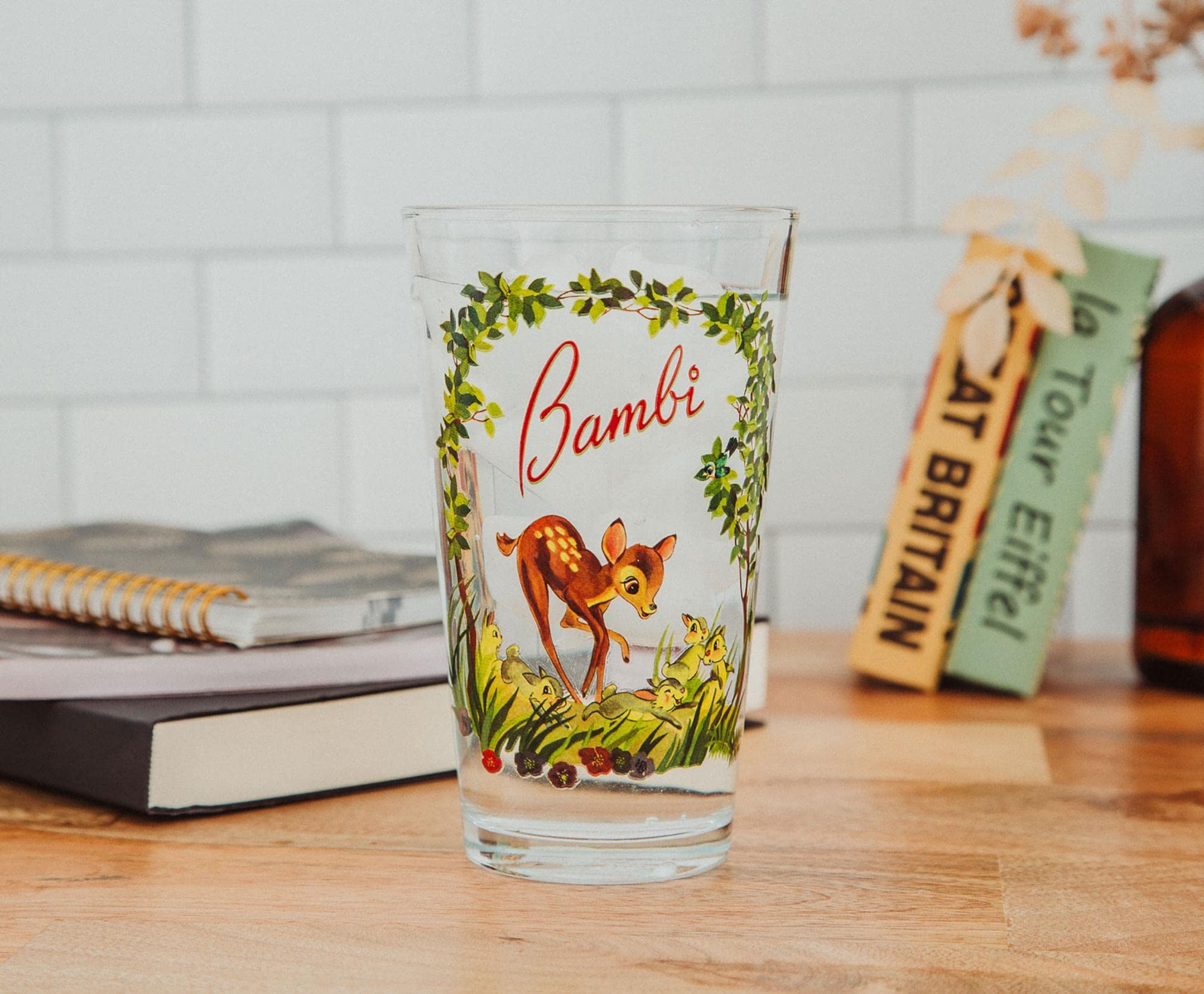 Foto 7 pulgar | Vaso De Cerveza Plateado Con Diseño De Búfalo Disney Bambi Storybook Scene  480 Ml - Venta Internacional.