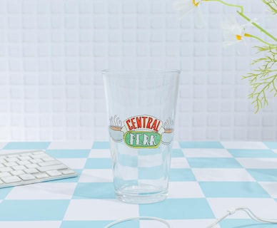Foto 2 | Vaso De Cerveza Plateado Con El Logotipo De Buffalo Friends Central Perk 473 Ml - Venta Internacional.
