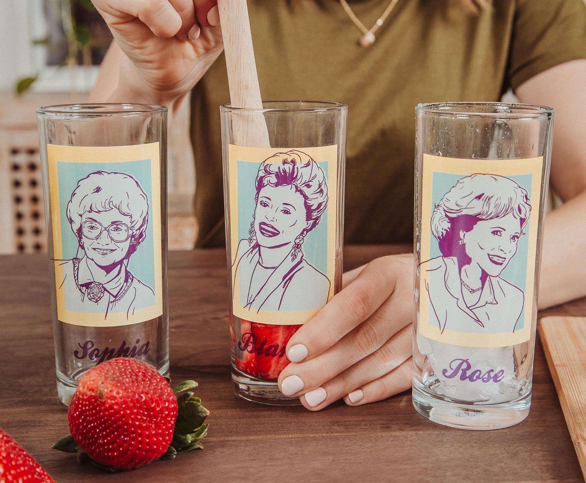 Foto 5 pulgar | Vasos Silver Buffalo The Golden Girls, 300 Ml, Juego De 4 - Venta Internacional.