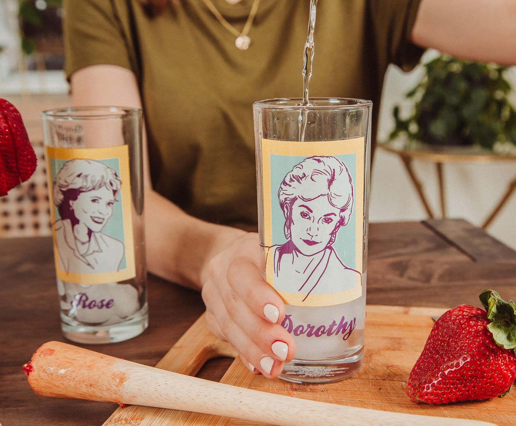 Foto 6 pulgar | Vasos Silver Buffalo The Golden Girls, 300 Ml, Juego De 4 - Venta Internacional.