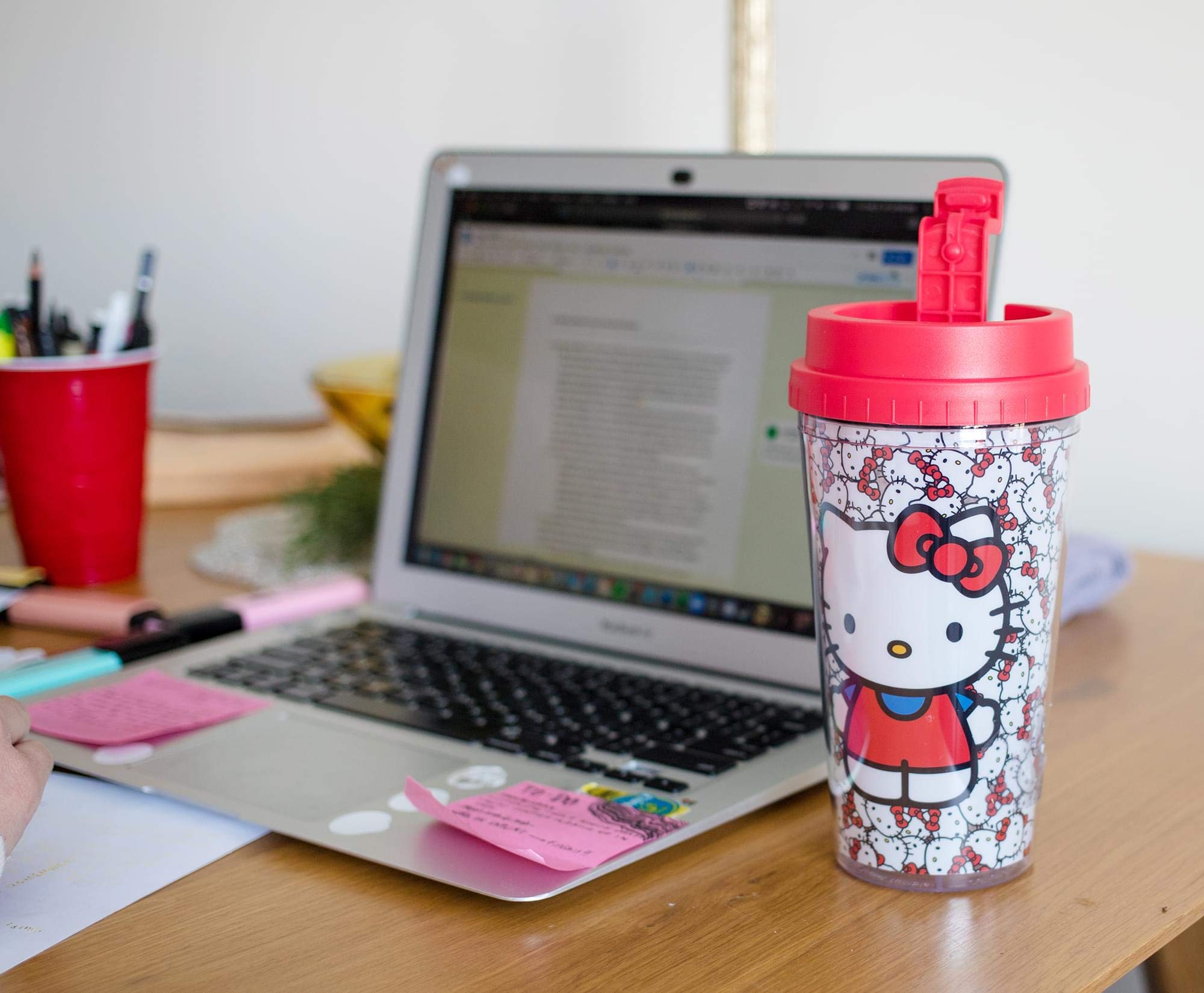 Foto 6 | Vaso De Viaje Silver Buffalo Sanrio Hello Kitty 600 Ml - Venta Internacional.