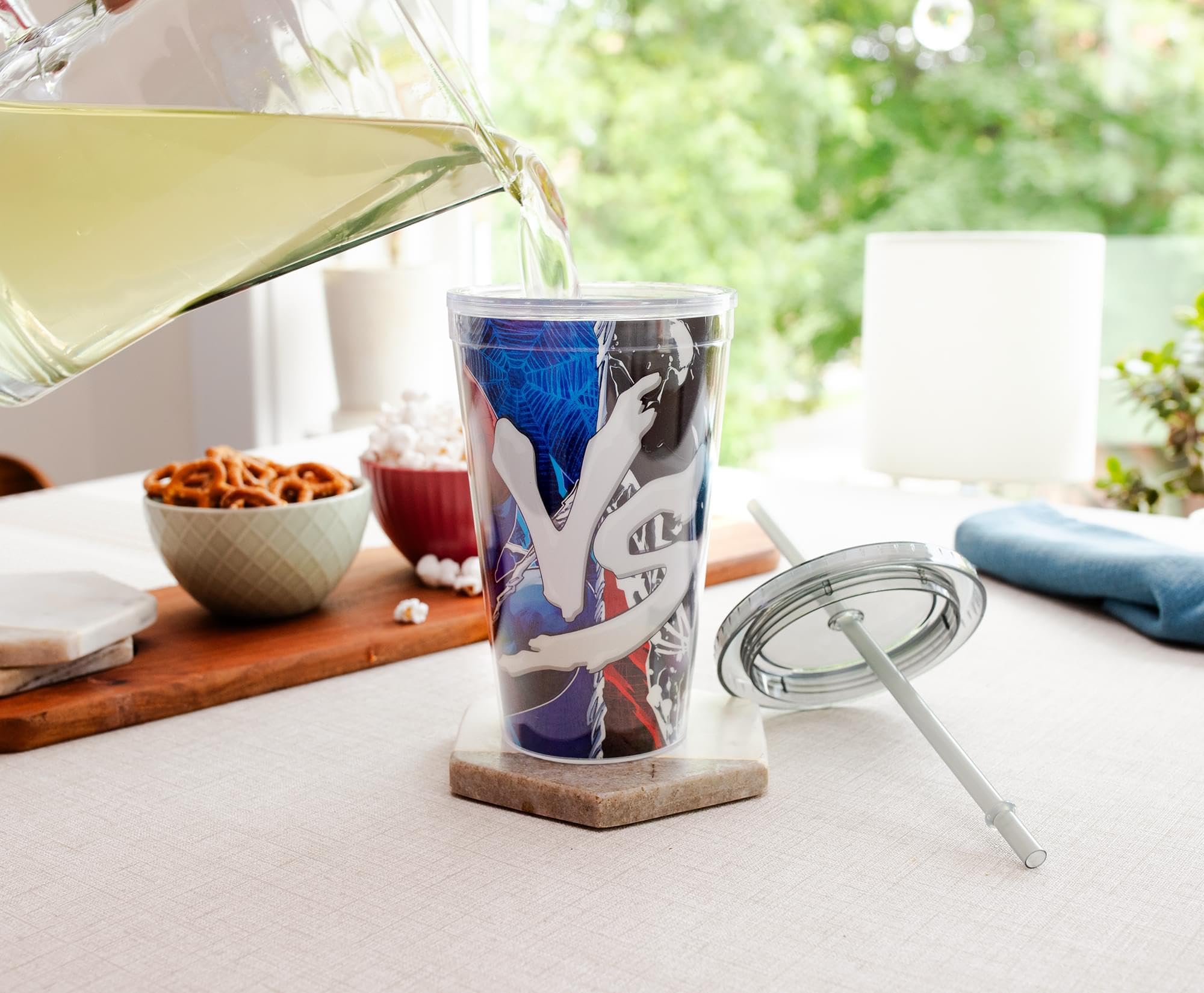Foto 4 | Vaso Frío Silver Buffalo Marvel Spider-man Vs Venom 473 Ml - Venta Internacional.
