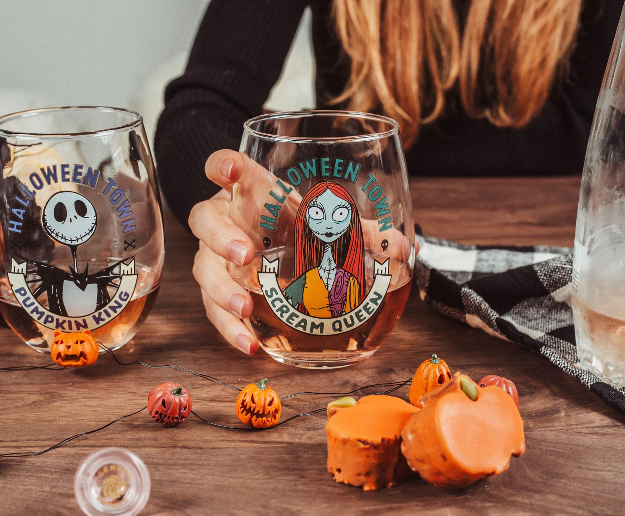 Foto 5 pulgar | Copas De Vino Plateadas Buffalo Disney Nightmare Before Christmas - Venta Internacional.