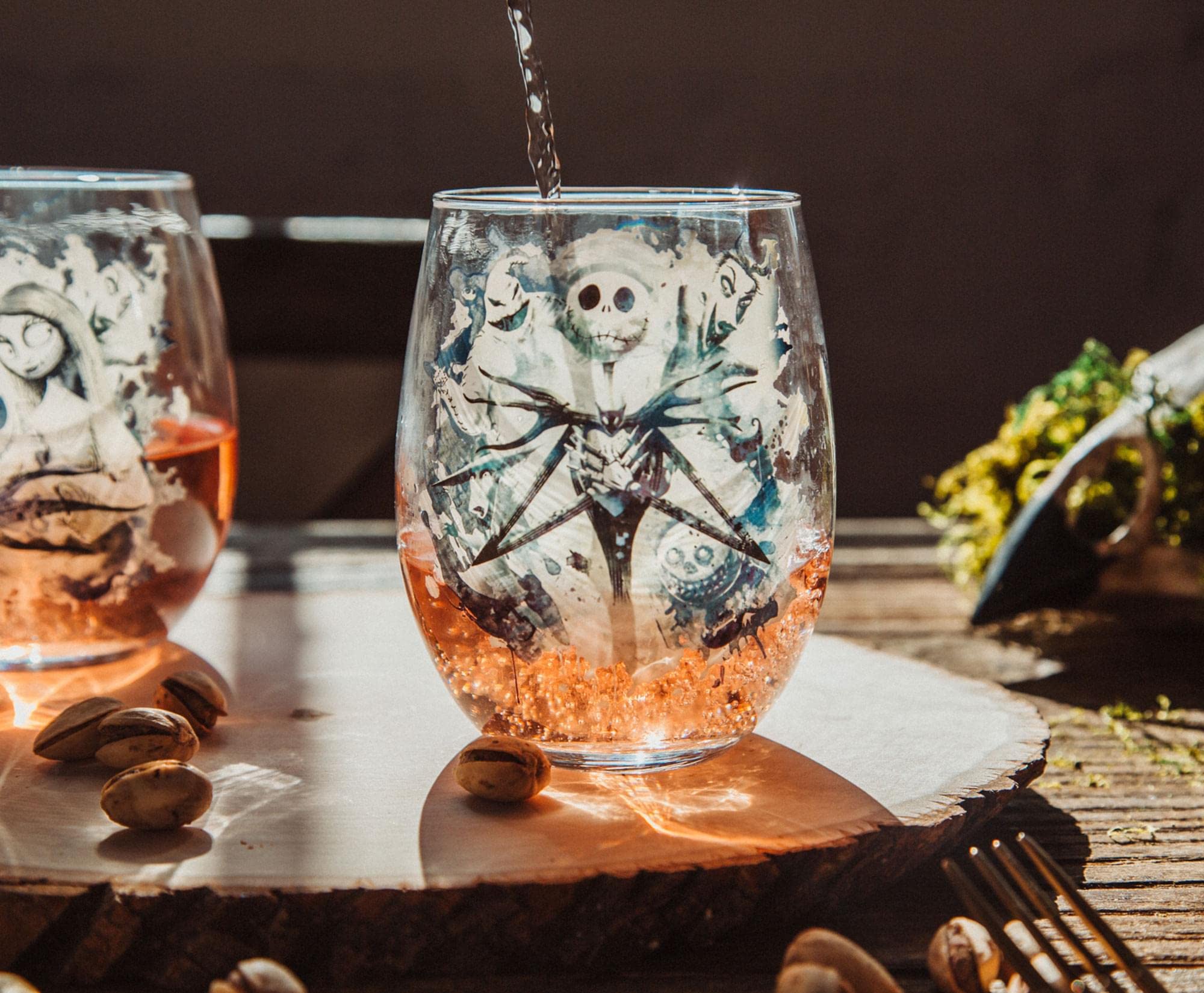 Foto 5 pulgar | Set De Copas De Vino Sin Tallo Silver Buffalo Disney Nightmare - Venta Internacional.