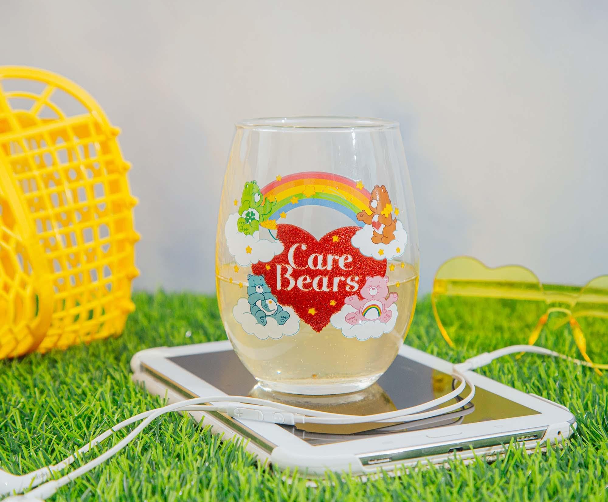 Foto 6 pulgar | Copa De Vino Silver Buffalo Care Bears Rainbow Heart 600 Ml - Venta Internacional.