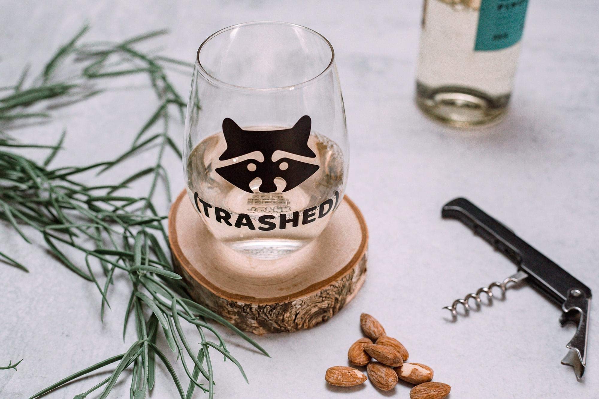 Foto 8 pulgar | Copa De Vino Toynk Raccoon Trashed Funny Novelty 600 Ml - Venta Internacional.