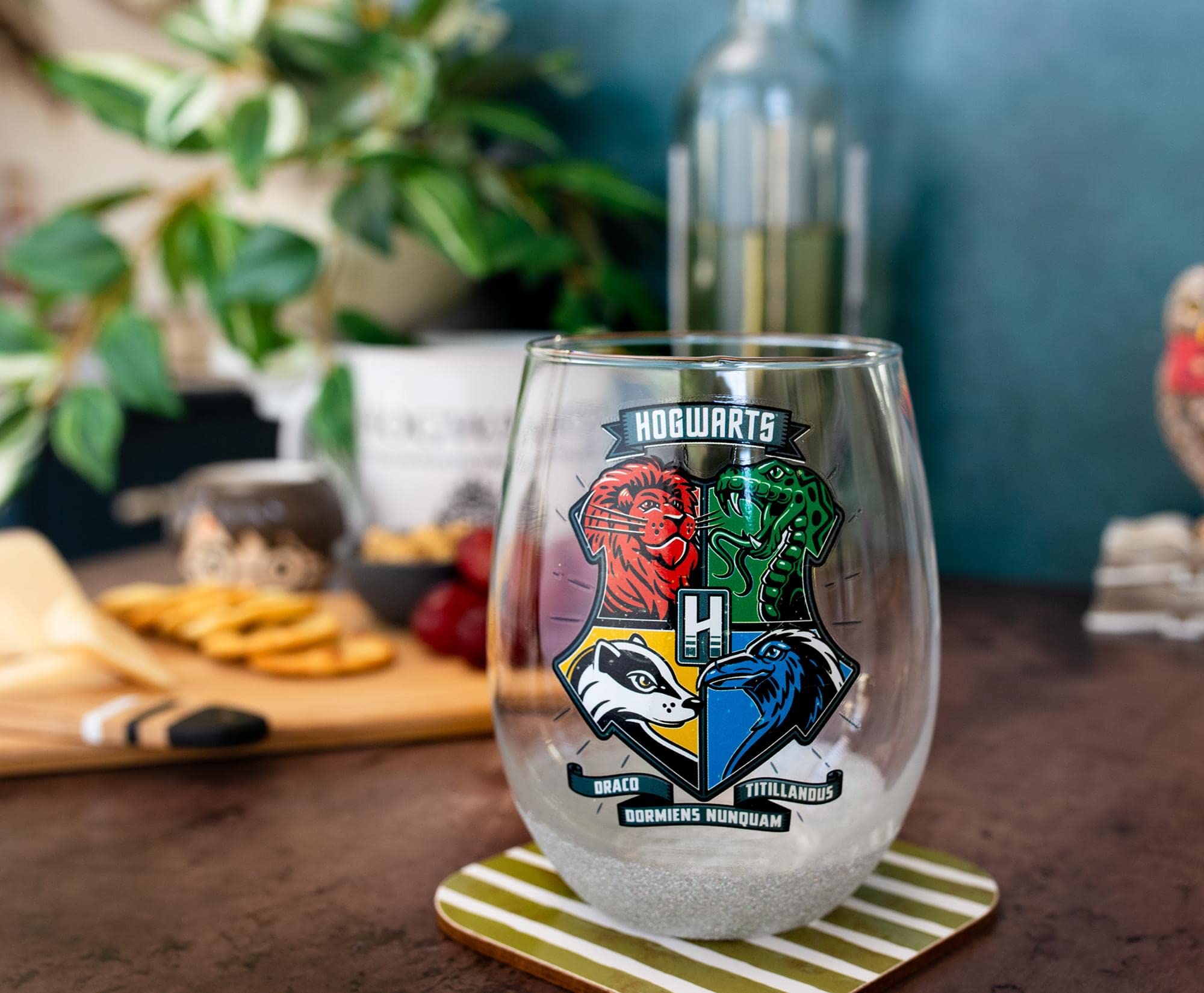 Foto 3 pulgar | Copa De Vino Silver Buffalo Harry Potter Hogwarts 590ml - Venta Internacional.