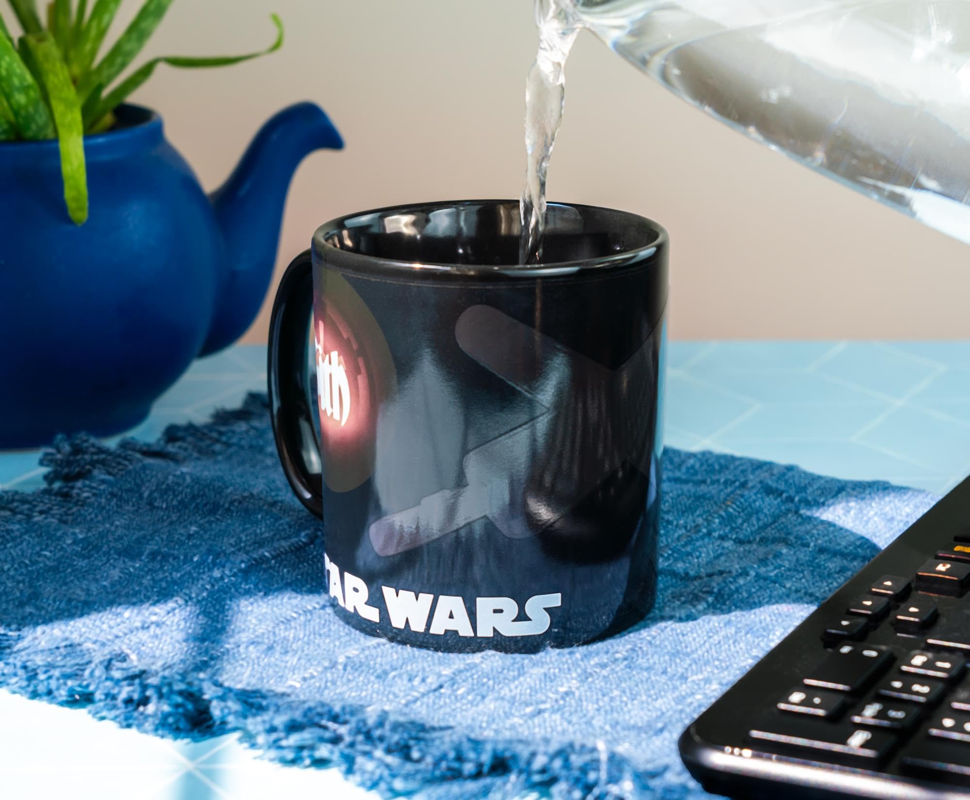 Foto 6 | Taza Star Wars Jedi/sith Clash Heat-reveal De Cerámica De 600 Ml - Venta Internacional.