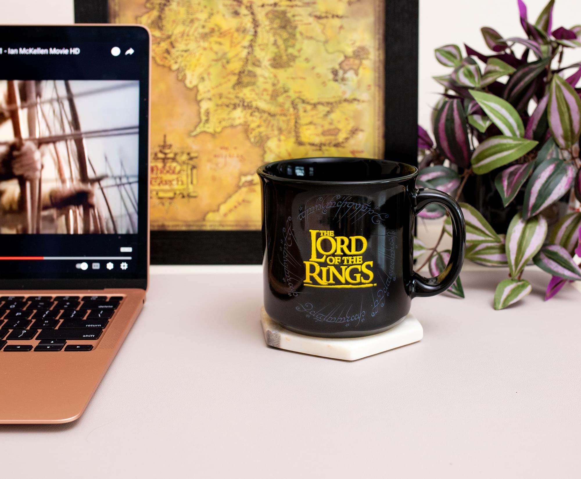 Foto 7 | Taza Camper Silver Buffalo El Señor De Los Anillos Gondor, 600 Ml - Venta Internacional.