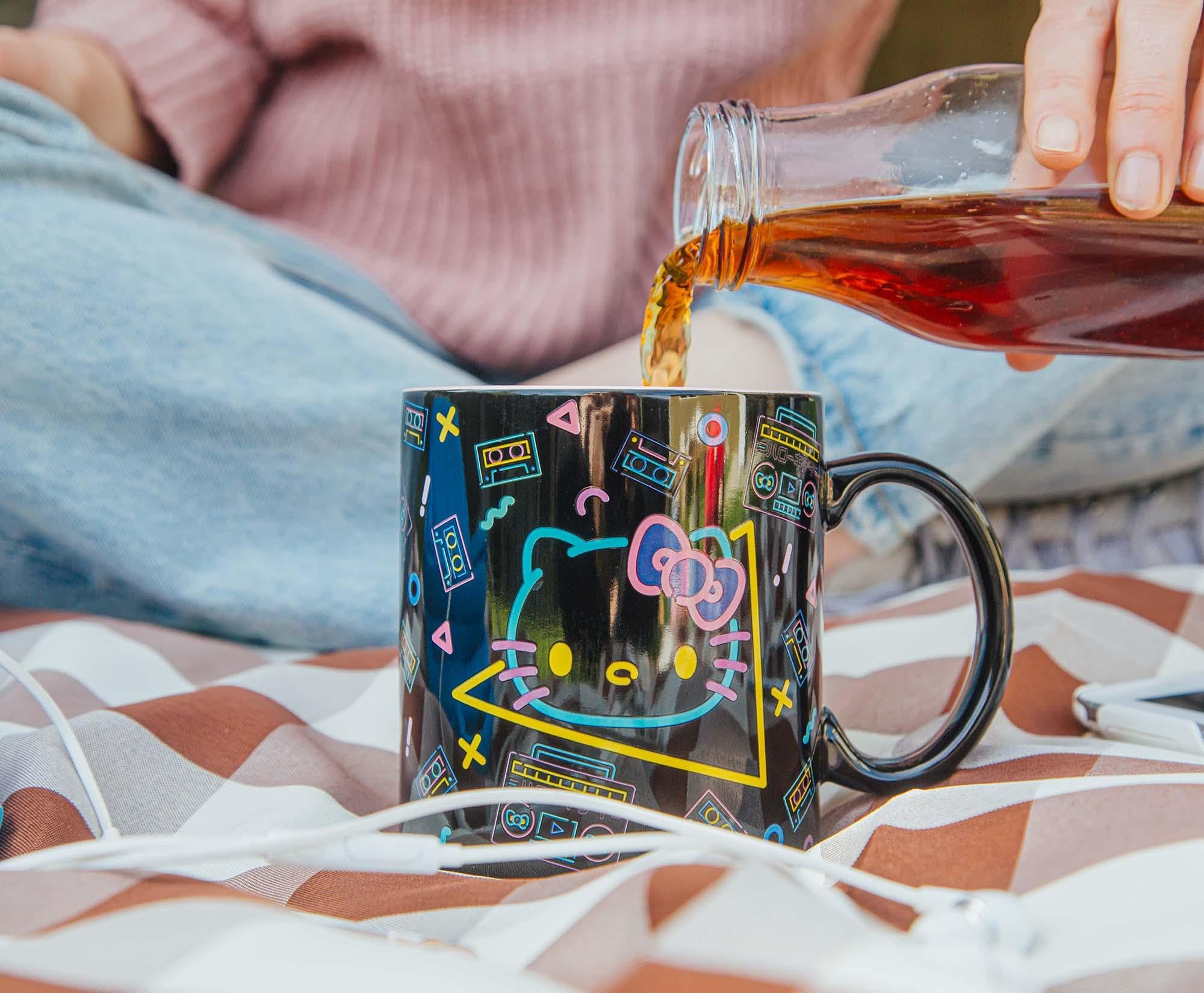Foto 8 pulgar | Taza De Café Silver Buffalo Sanrio Hello Kitty Retro Boombox - Venta Internacional.