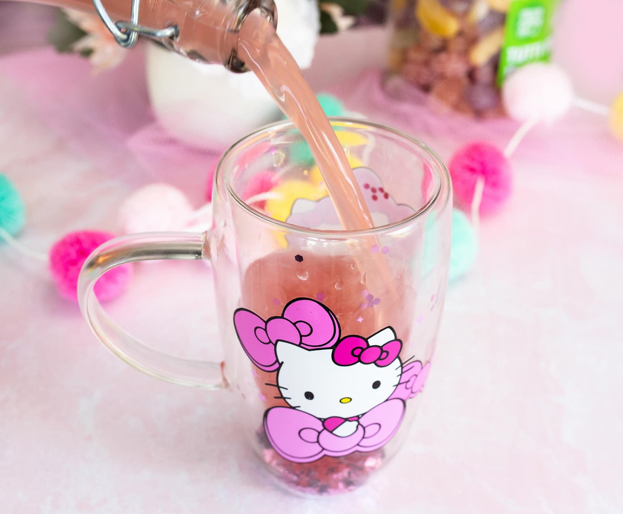 Foto 6 | Taza De Cristal Sanrio Hello Kitty Bows And Stars Confeti, 450 Ml - Venta Internacional.
