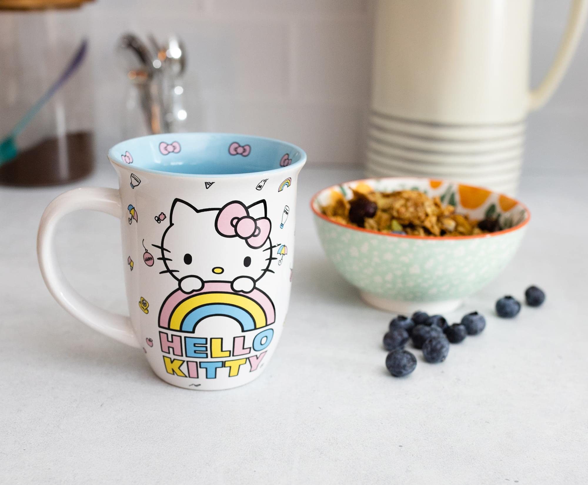 Foto 4 | Taza De Café Silver Buffalo Sanrio Hello Kitty, 480 Ml, Cerámica - Venta Internacional.