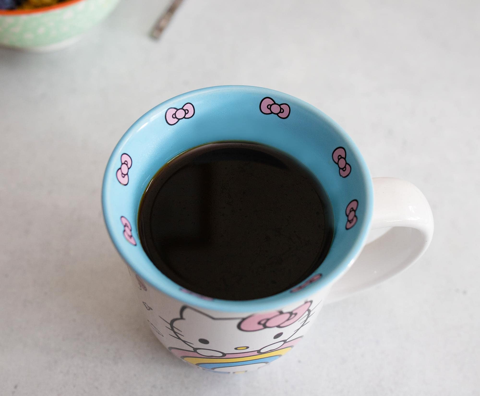 Foto 6 pulgar | Taza De Café Silver Buffalo Sanrio Hello Kitty, 480 Ml, Cerámica - Venta Internacional.