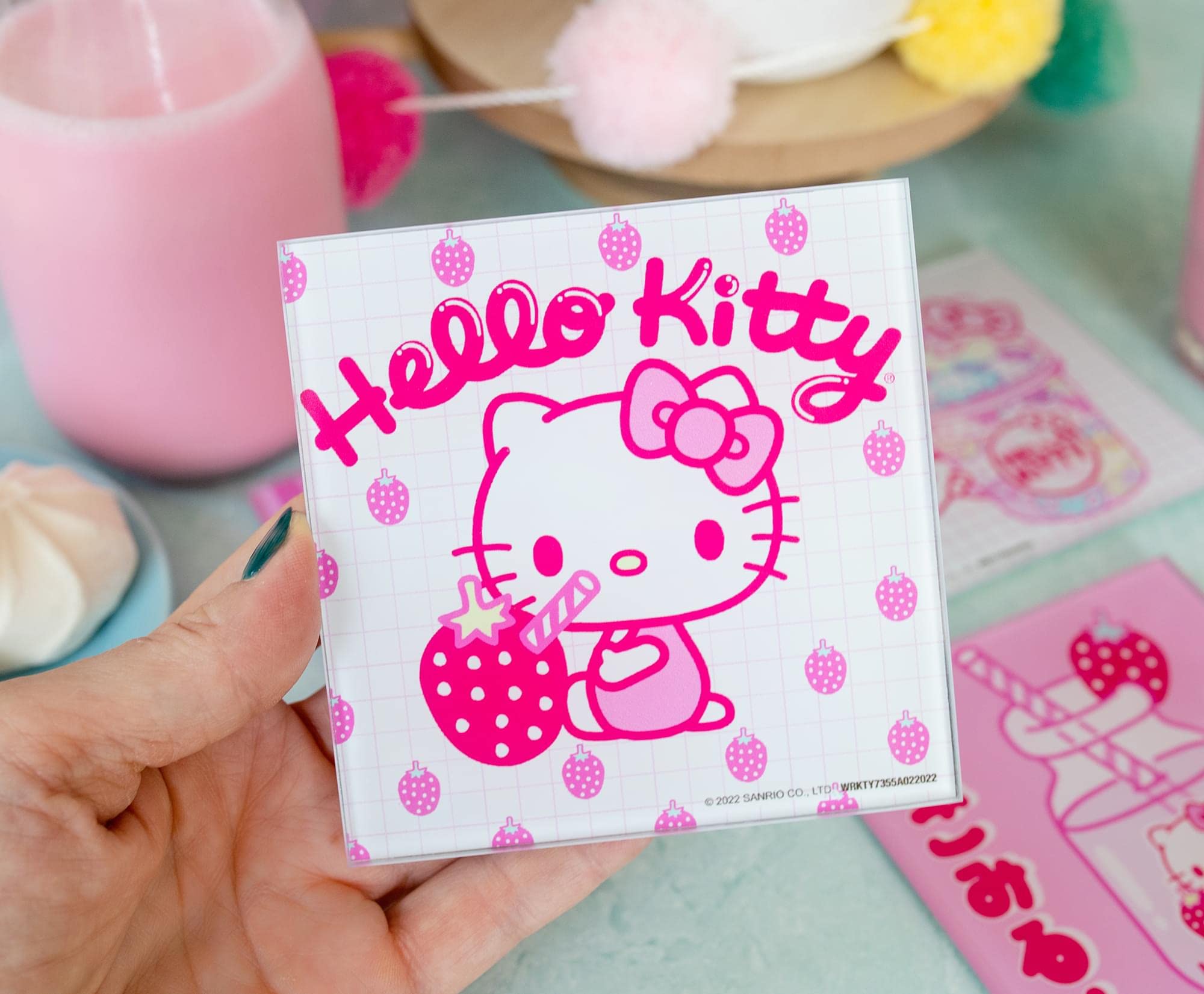 Foto 5 | Set De Posavasos Sanrio Hello Kitty, Vaso Con Leche De Fresa, 4 Unidades - Venta Internacional.
