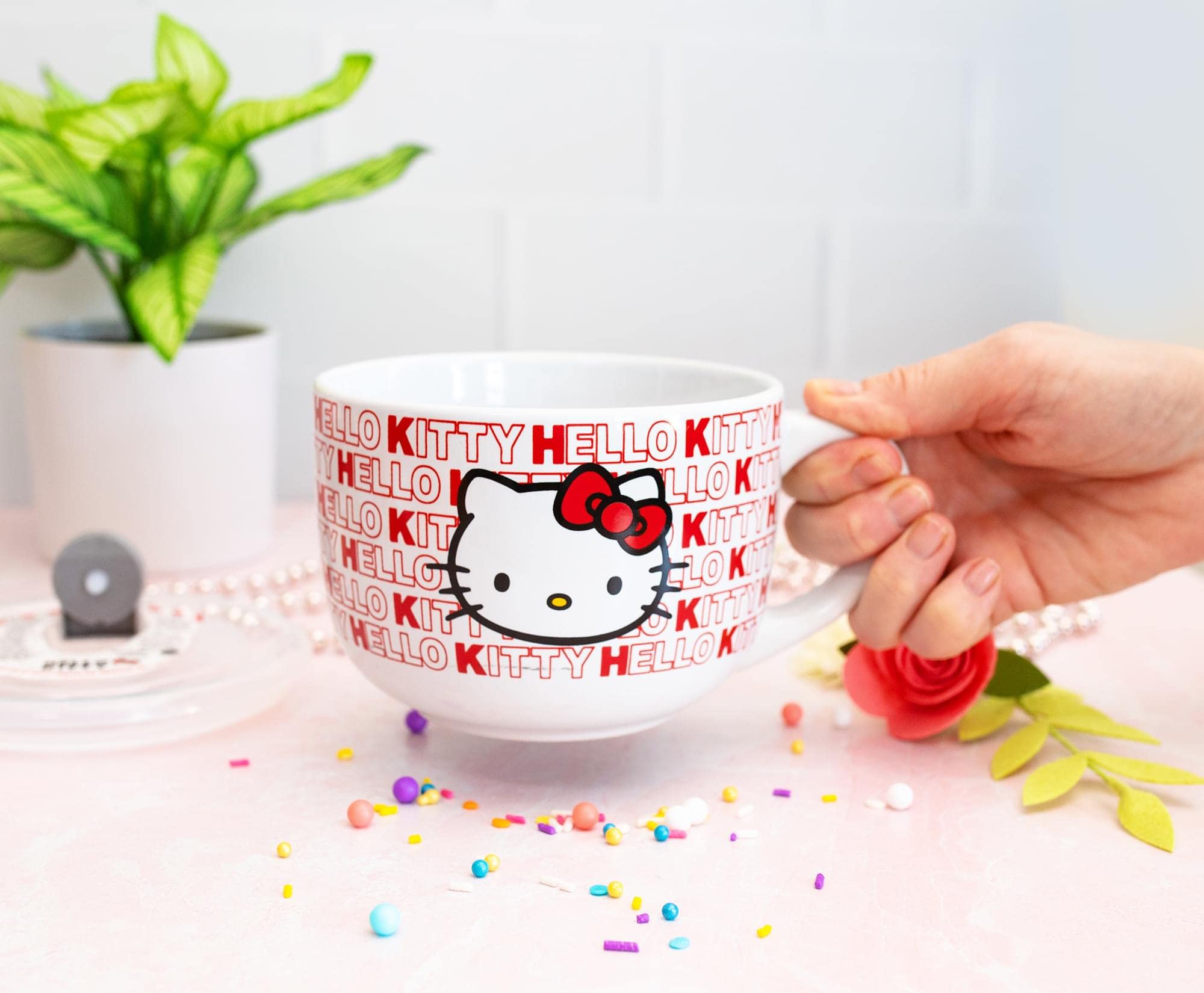 Foto 4 | Taza De Sopa Sanrio Hello Kitty De Cerámica Roja, 710 Ml, Con Tapa Ventilada - Venta Internacional.