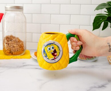 Foto 6 | Taza De Cerámica Silver Buffalo Spongebob Pineapple Window 590 Ml - Venta Internacional.