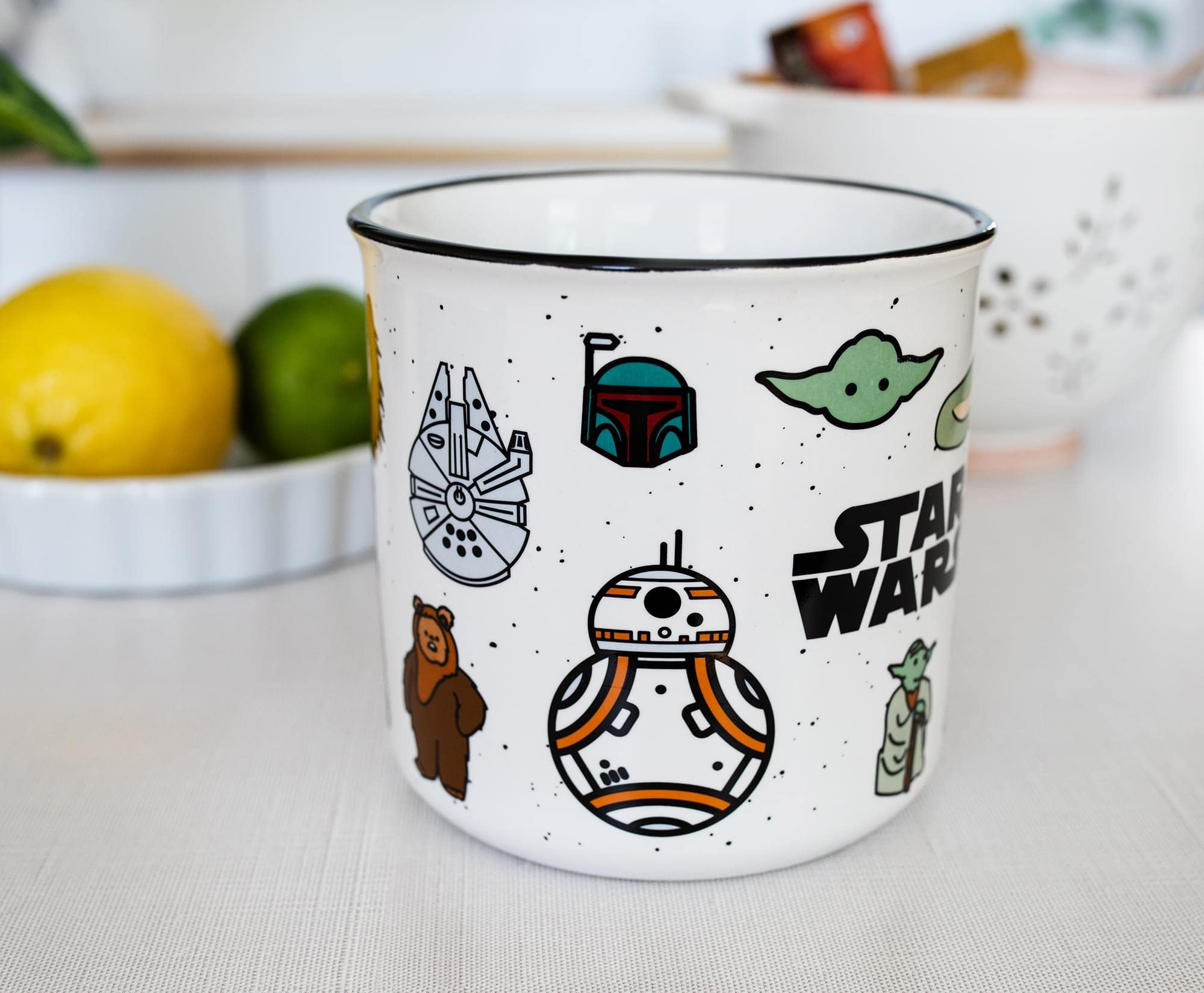 Foto 4 | Taza Camper Plateada Con Personajes De Buffalo Star Wars, 600 Ml - Venta Internacional.