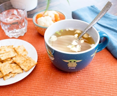 Foto 4 | Taza Para Sopa Silver Buffalo Star Wars The Mandalorian Grogu - Venta Internacional.