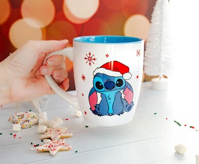 Foto 4 | Taza de Café Lilo & Stitch Santa Stitch 750 ml - Venta Internacional