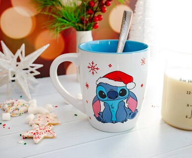 Foto 5 | Taza de Café Lilo & Stitch Santa Stitch 750 ml - Venta Internacional
