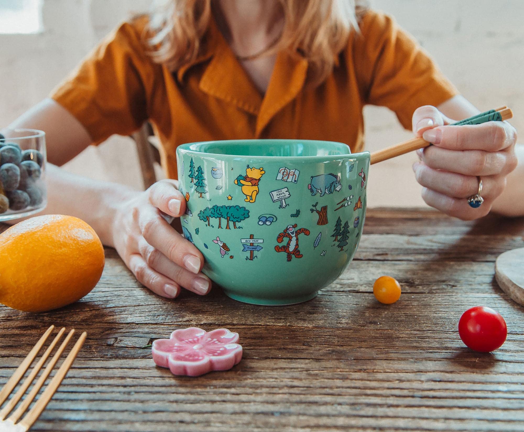 Foto 3 | Juego De Vajilla Disney Winnie The Pooh Allover Icons Ceramic - Venta Internacional.