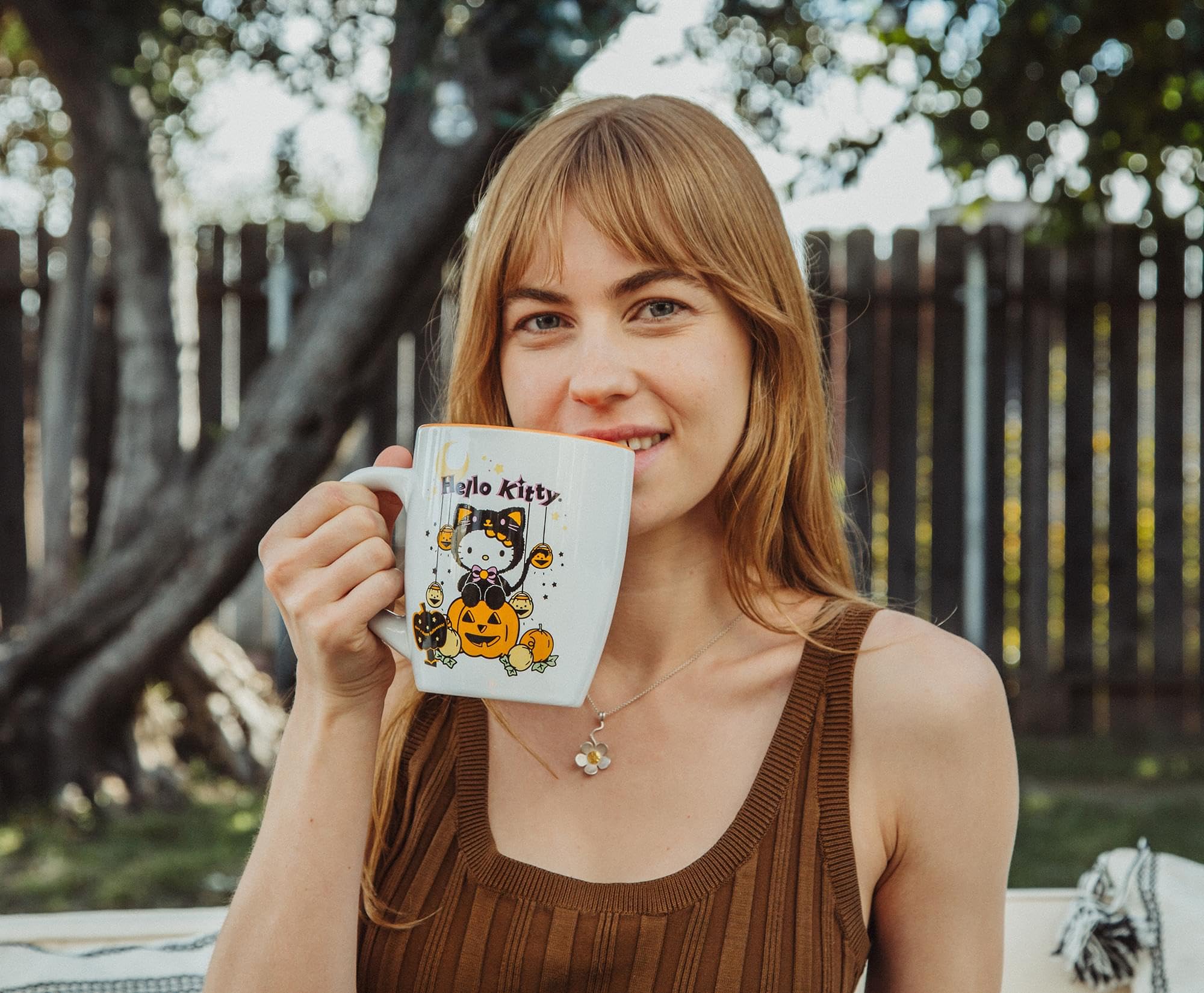 Foto 7 pulgar | Taza Con Leche Silver Buffalo Sanrio Hello Kitty Pumpkin  600 Ml - Venta Internacional.