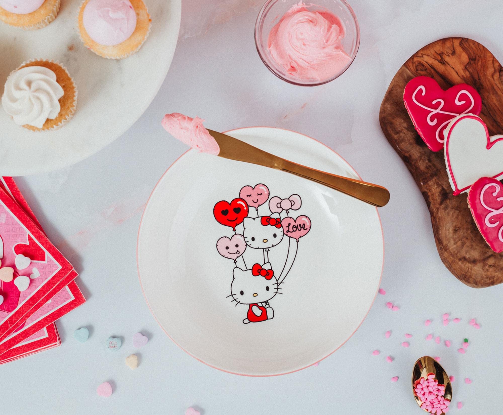 Foto 6 | Cuenco Sanrio Con Forma De Globo Hello Kitty  23 Cm  Cerámica - Venta Internacional.