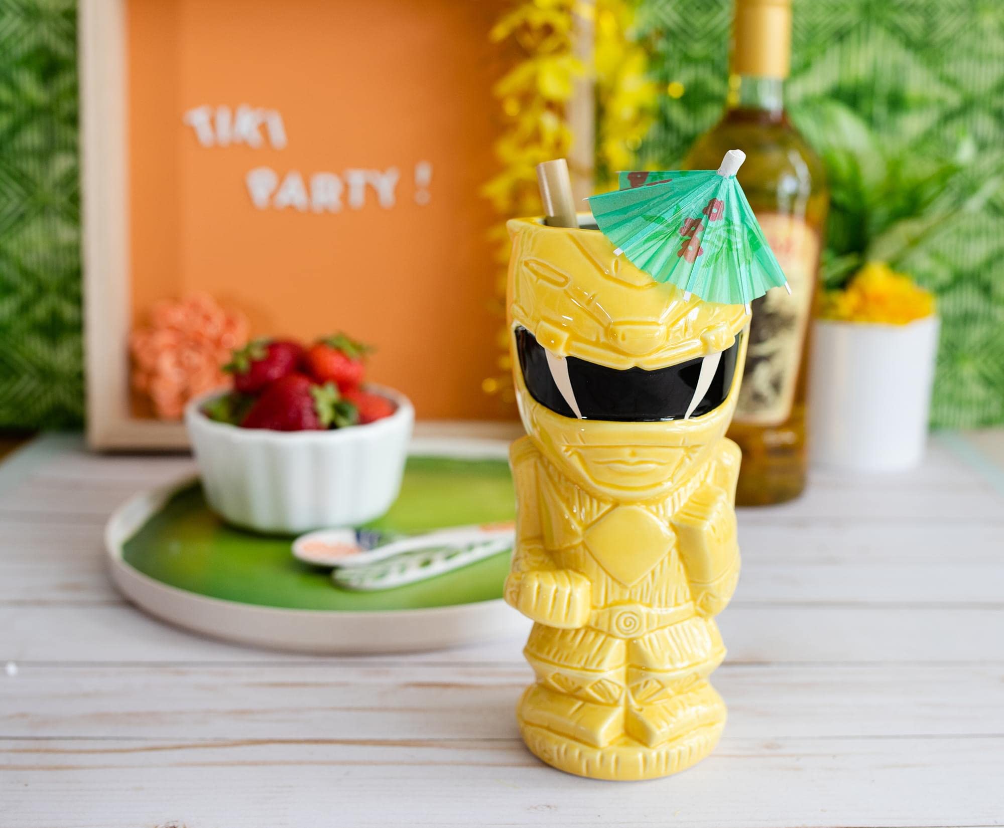 Foto 5 | Taza De Cerámica Power Rangers Geeki Tikis Yellow Ranger 450ml - Venta Internacional.