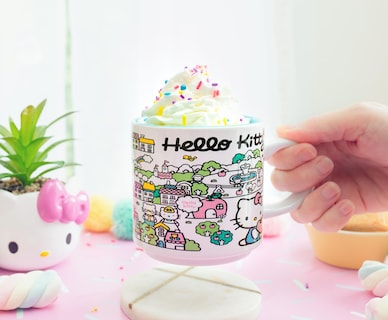 Foto 2 | Taza Plateada Buffalo Hello Kitty Destination Neighborhood 390 Ml - Venta Internacional.