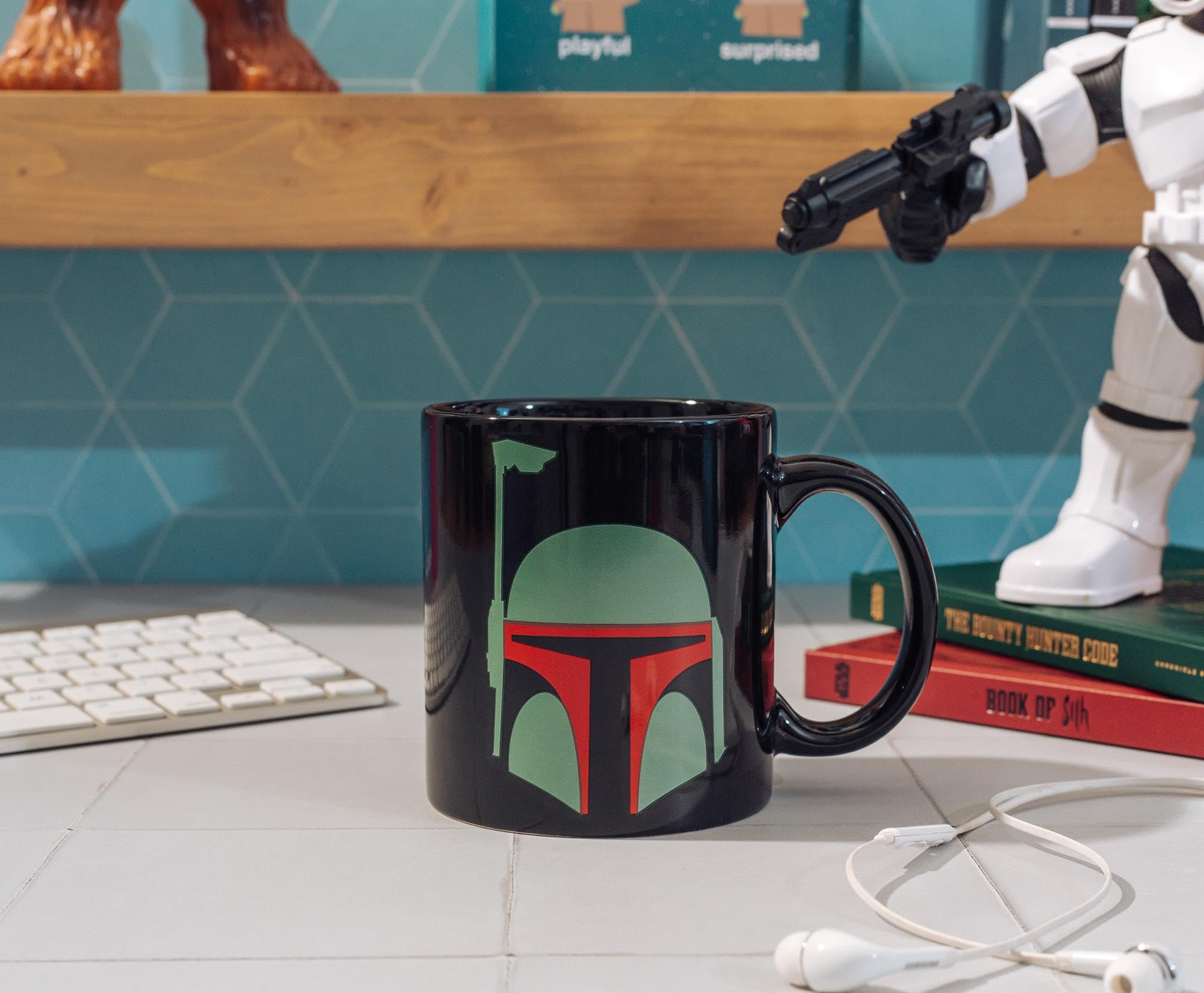 Foto 4 pulgar | Taza De Café Silver Buffalo Star Wars Boba Fett Helmet 600 Ml - Venta Internacional.