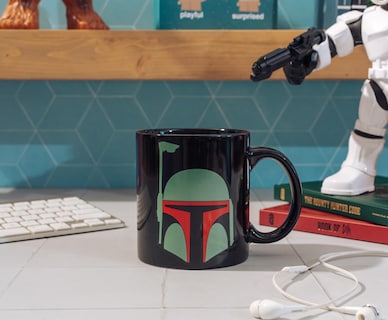 Foto 3 | Taza De Café Silver Buffalo Star Wars Boba Fett Helmet 600 Ml - Venta Internacional.