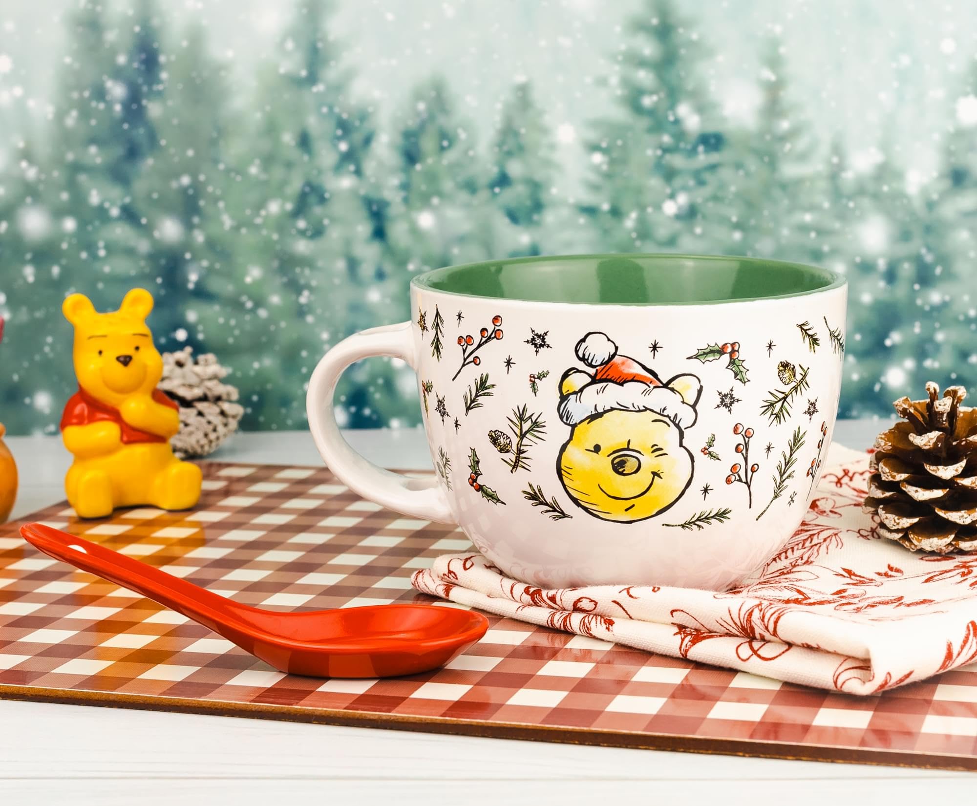 Foto 6 pulgar | Taza De Sopa Silver Buffalo Disney Winnie The Pooh Holly 710 Ml - Venta Internacional.