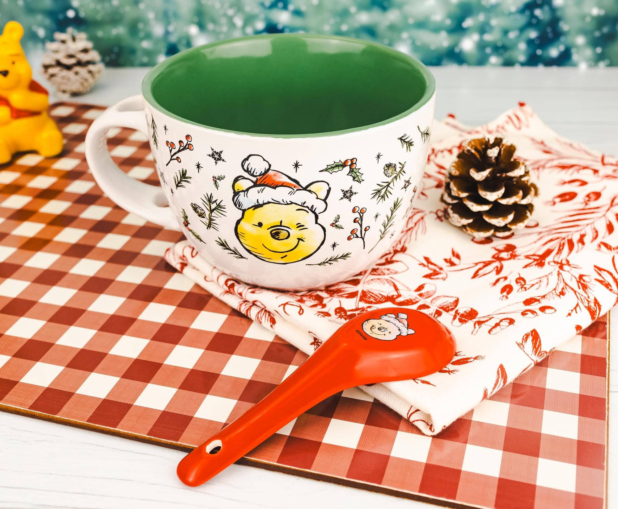 Foto 6 | Taza De Sopa Silver Buffalo Disney Winnie The Pooh Holly 710 Ml - Venta Internacional.