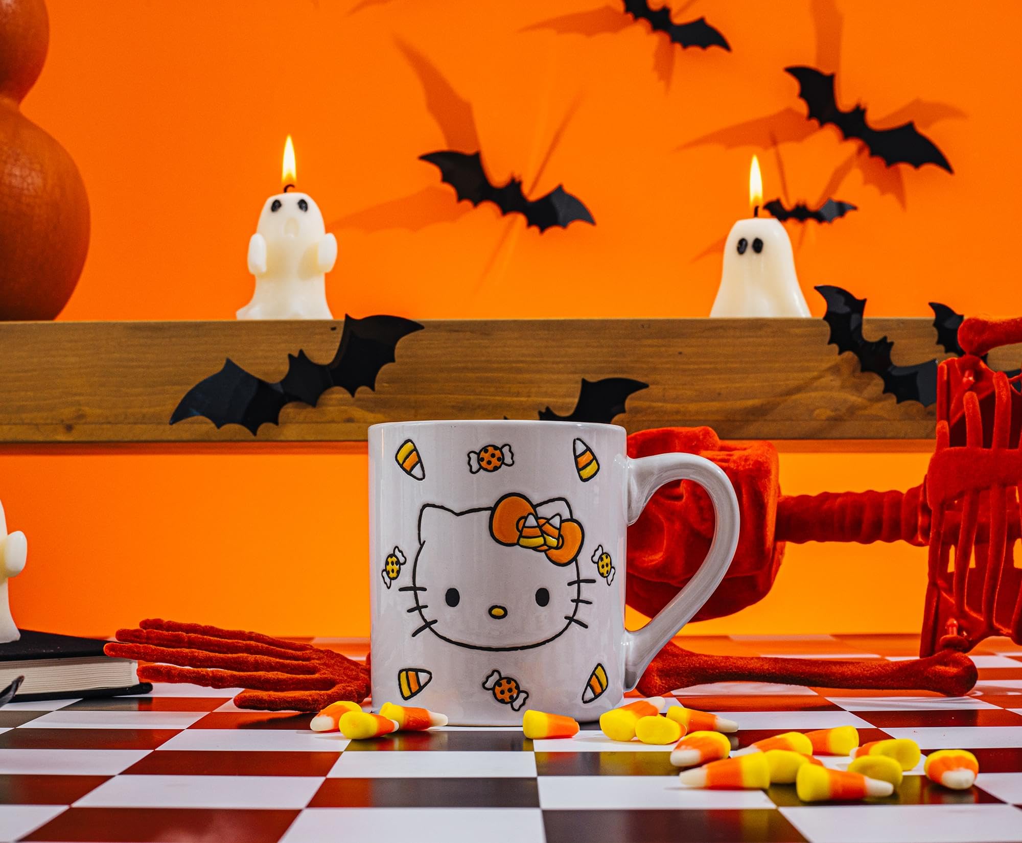 Foto 4 pulgar | Taza Silver Buffalo Sanrio Hello Kitty Candy Corn 414 Ml - Venta Internacional.