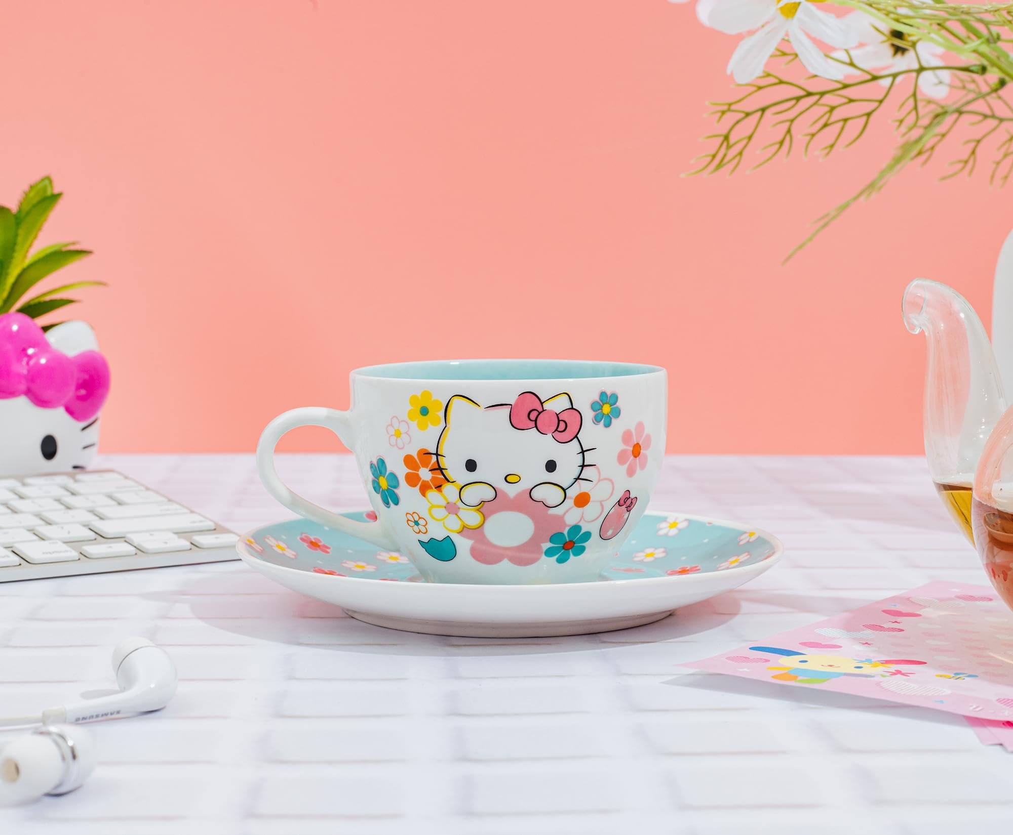 Foto 5 pulgar | Set De Taza De Té Y Platillo Hello Kitty Sanrio Floral Bone China - Venta Internacional.