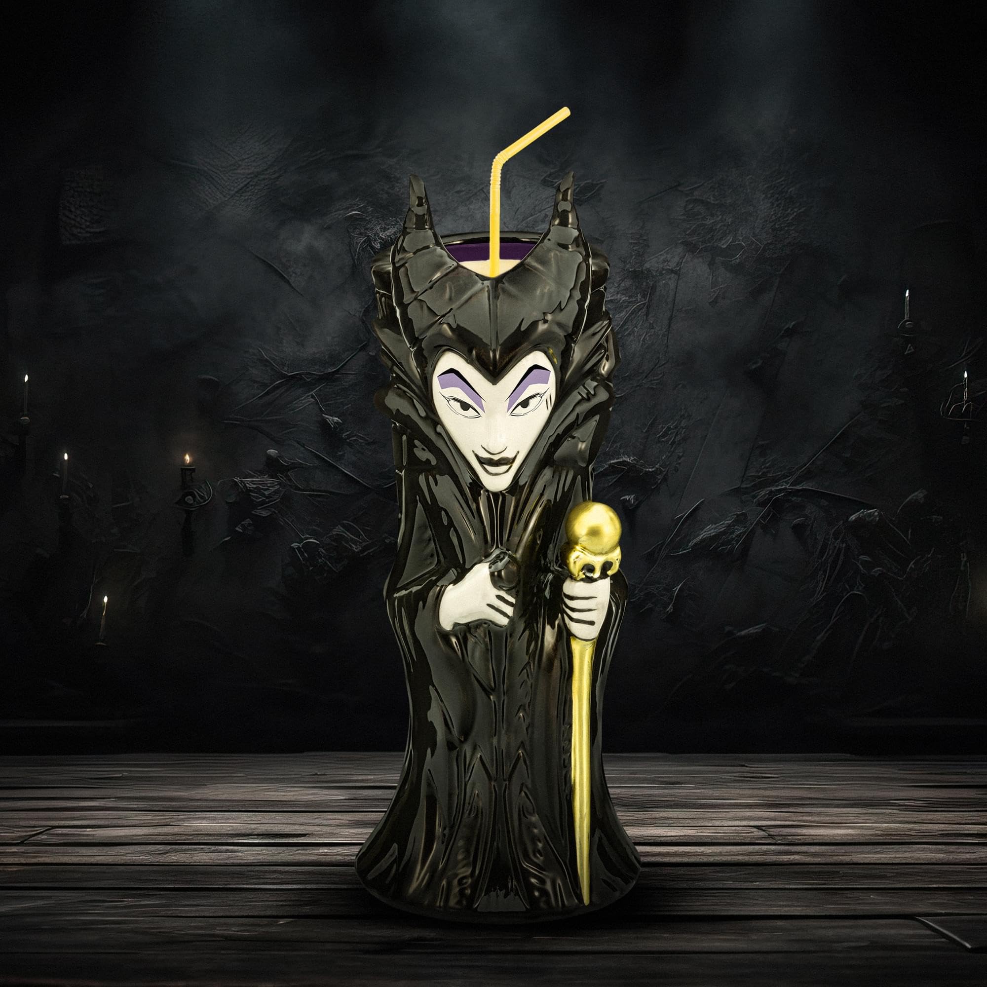 Foto 3 | Taza De Cerámica Disney Villains Maléfica  600 Ml  Geeki Tikis - Venta Internacional.
