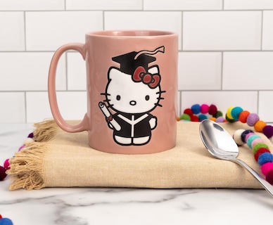Foto 4 | Taza De Cerámica Silver Buffalo Hello Kitty Graduation 500 Ml - Venta Internacional.